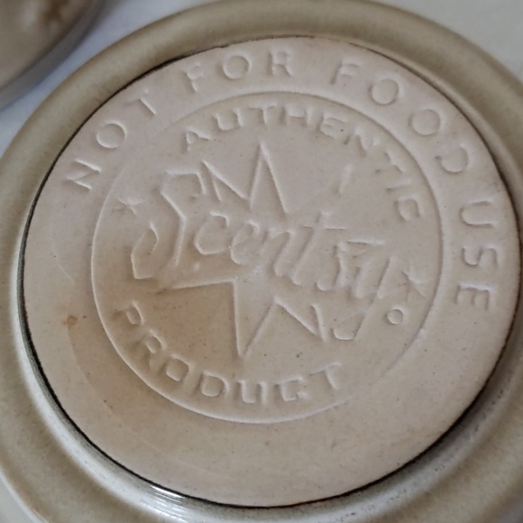 Ashbury full size Scentsy wax warmer - Picture 4 of 5